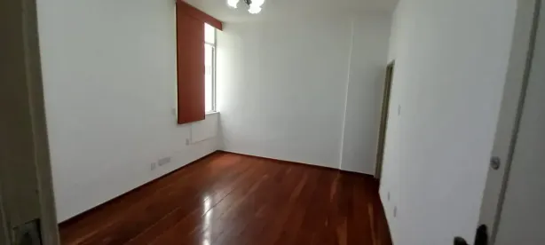 Apartamento com 2 Quartos à venda, 75m² no Laranjeiras, Rio de Janeiro