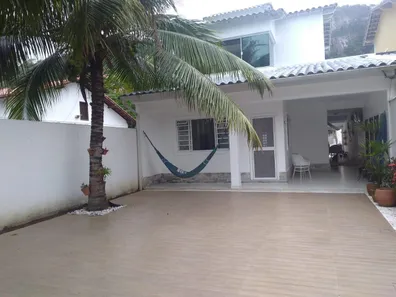 Casa de Condomínio com 3 Quartos à venda, 190m² no Recanto de Itaipuaçu (Itaipuaçu), Maricá