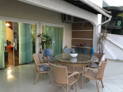 Casa de Condomínio com 4 Quartos à venda, 548m² no Vila Valqueire, Rio de Janeiro