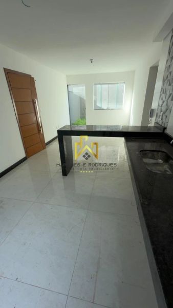 Apartamento com 3 quartos — Santa Mônica, Belo Horizonte