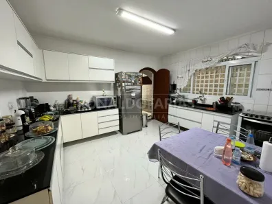 Sobrado com 4 Quartos à venda, 225m² no Santo Amaro, São Paulo