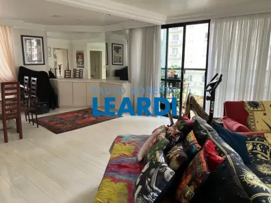 Apartamento com 4 Quartos à venda, 203m² no Cerqueira César, São Paulo