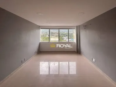 Sala Comercial para alugar, 24m² no Pechincha, Rio de Janeiro