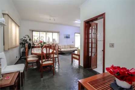 Casa com 3 Quartos para venda ou aluguel, 272m² no Vila Hamburguesa, São Paulo