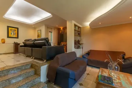 Casa com 3 Quartos à venda, 252m² no Santa Branca, Belo Horizonte