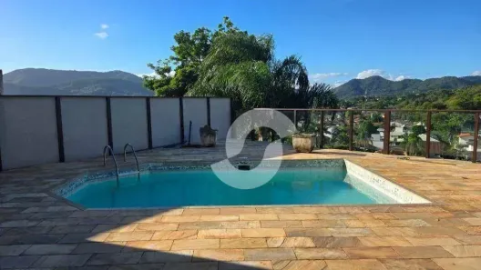 Casa de Condomínio com 4 Quartos à venda, 440m² no Engenho do Mato, Niterói