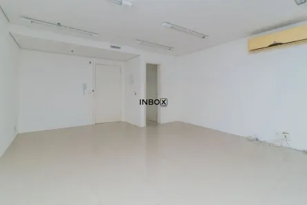 Sala Comercial para venda ou aluguel, 32m² no Praia de Belas, Porto Alegre