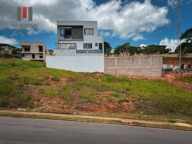 Lote/Terreno à venda, 323m² no Ipiranga, Juiz de Fora