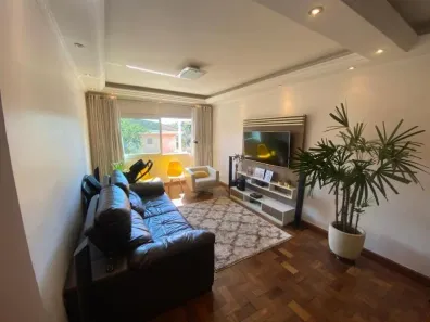 Casa com 3 Quartos à venda, 230m² no Vila Campesina, Osasco