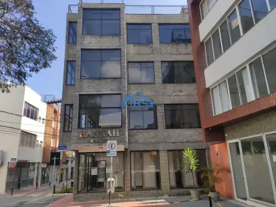Prédio Comercial à venda, 525m² no Alphaville, Santana de Parnaíba