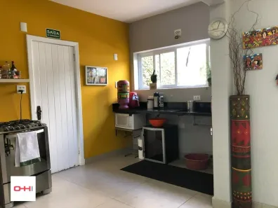Casa com 3 Quartos para alugar, 200m² no Jardim das Acácias, São Paulo