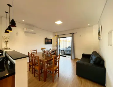 Casa de Condomínio com 3 Quartos para alugar, 140m² no Sambaqui, Florianópolis