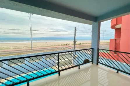 Sobrado com 7 Quartos à venda, 318m² no Centro, Matinhos