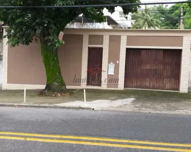 Casa com 3 Quartos à venda, 758m² no Pechincha, Rio de Janeiro