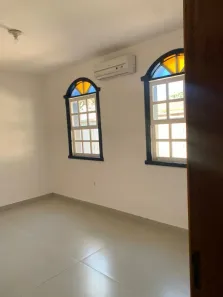 Casa com 4 Quartos para alugar, 236m² no Planalto, Belo Horizonte
