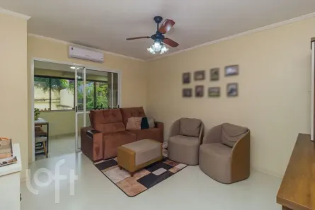 Apartamento com 3 Quartos à venda, 82m² no Jardim São Pedro, Porto Alegre