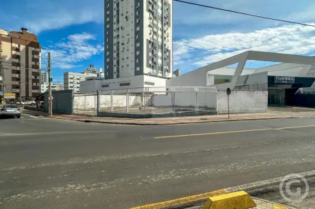 Lote/Terreno para alugar, 602m² no Centro, Criciúma