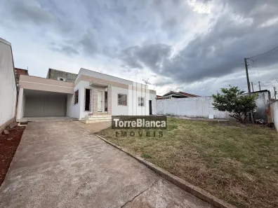 Casa com 3 Quartos à venda, 112m² no Uvaranas, Ponta Grossa