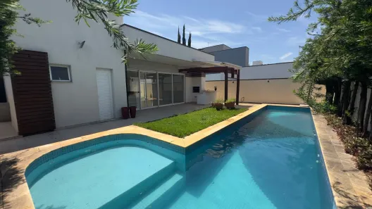 Casa com 3 Quartos para alugar, 315m² no Parque Brasil 500, Paulínia
