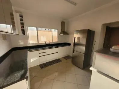 Sobrado com 4 Quartos à venda, 182m² no Residencial União, São José dos Campos