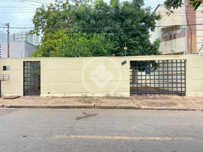 Casa com 2 Quartos para venda ou aluguel, 110m² no Cidade Alta, Cuiabá