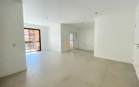 Apartamento com 4 Quartos à venda, 218m² no Itacorubi, Florianópolis