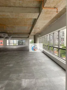 Sala Comercial para alugar, 225m² no Indianópolis, São Paulo