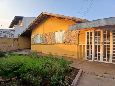 Casa com 3 Quartos à venda, 150m² no Messiânico, Londrina
