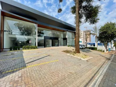 Sala Comercial para alugar, 207m² no Centro, Cascavel