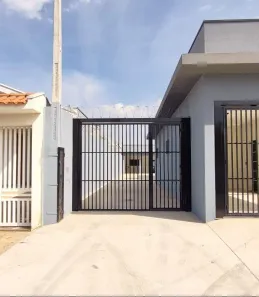 Casa com 2 Quartos para alugar, 216m² no Vila Camargo, Limeira