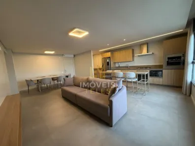 Apartamento com 3 Quartos para alugar, 134m² no Centro, Itajaí