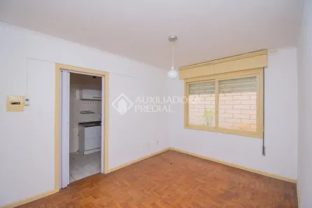 Apartamento com 1 Quarto para alugar, 40m² no Partenon, Porto Alegre