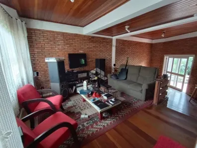 Casa com 3 Quartos à venda, 215m² no Jardim Sabará, Porto Alegre