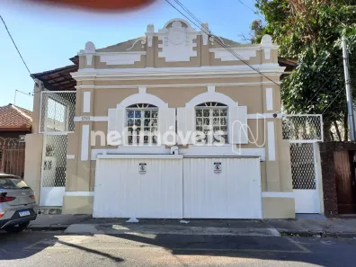 Casa com 5 Quartos à venda, 260m² no Santa Tereza, Belo Horizonte