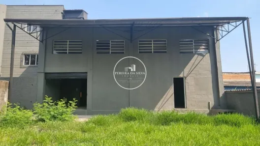 Prédio Comercial à venda, 190m² no Vila Santa Maria, Itapecerica da Serra