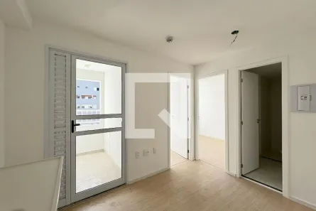 Apartamento com 2 Quartos à venda, 29m² no Vila Santa Delfina, São Paulo