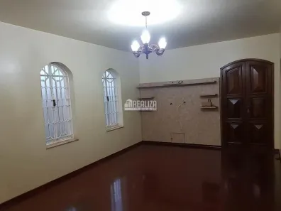 Casa com 3 Quartos à venda, 187m² no Estados Unidos, Uberaba