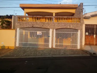 Sobrado com 3 Quartos à venda, 320m² no Jardim Ricetti, São Carlos
