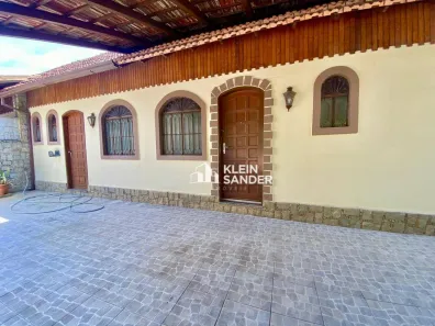 Casa com 4 Quartos à venda, 182m² no Braunes, Nova Friburgo