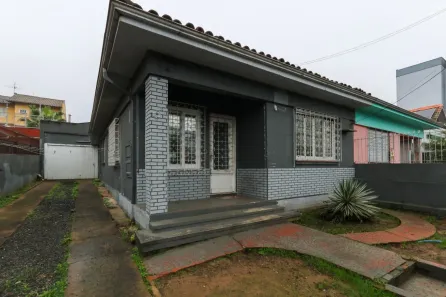 Casa com 1 Quarto para alugar, 145m² no Centro, Canoas