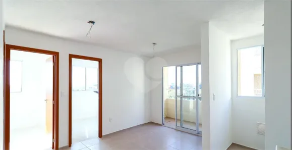 Apartamento com 2 Quartos para alugar, 37m² no Jardim Amália, São Paulo
