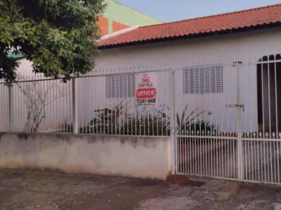 Casa com 3 Quartos à venda, 130m² no Parque Residencial Joaquim Toledo Piza, Londrina
