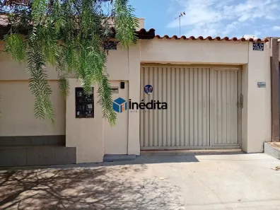 Casa com 2 Quartos para alugar, 120m² no Papillon Park, Aparecida de Goiânia