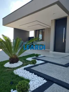 Casa de Condomínio com 3 Quartos à venda, 150m² no Condomínio Terras do Vale, Caçapava