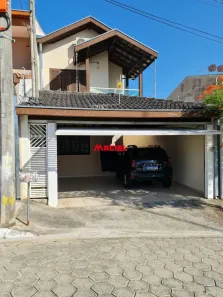 Sobrado com 3 Quartos à venda, 155m² no Jardim Rodolfo, São José dos Campos
