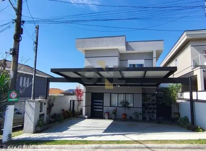 Casa de Condomínio com 3 Quartos à venda, 220m² no Pitas, Cotia