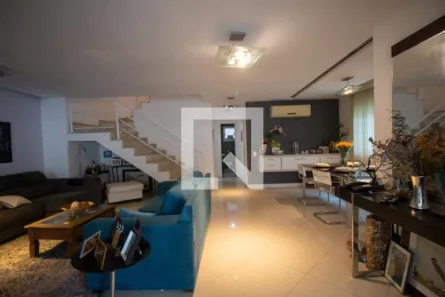 Casa com 5 Quartos à venda, 350m² no Barra da Tijuca, Rio de Janeiro