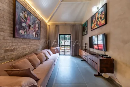 Casa com 4 Quartos para alugar, 210m² no Vila Pompéia, São Paulo