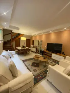 Sobrado com 4 Quartos à venda, 310m² no Vila Ipojuca, São Paulo