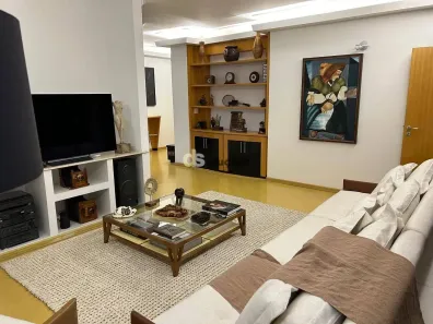 Apartamento com 3 Quartos à venda, 230m² no Higienópolis, São Paulo